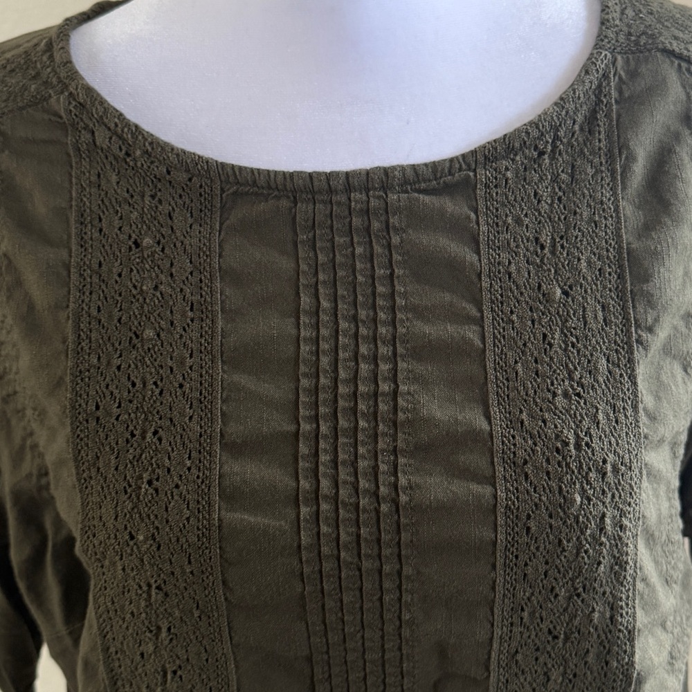 Old Navy Olive Green Lace Panel Blouse - Picture 3 of 5